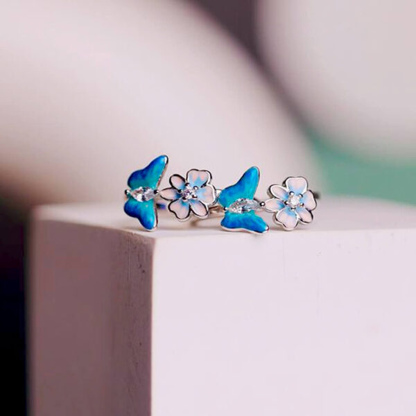 92.5 Silver Enamel Butterfly Toe Ring in Blue Finish
