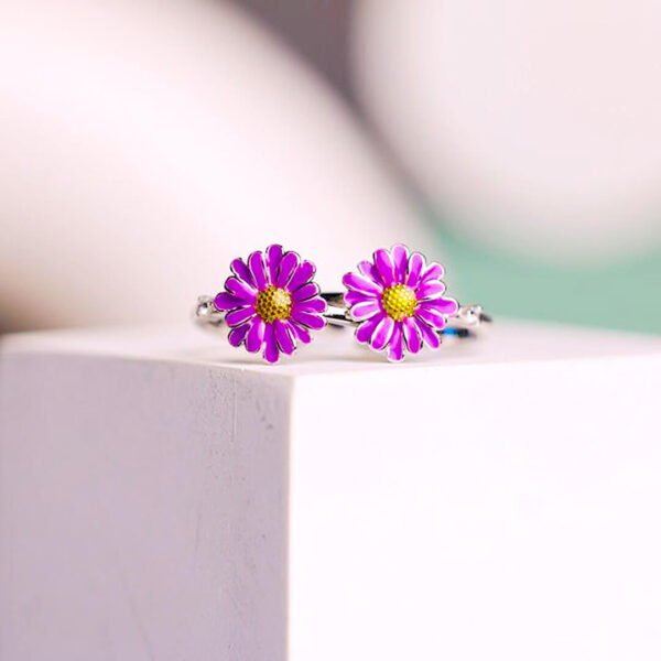 92.5 Silver Dual-Floral Toe Ring in Purple  Finish