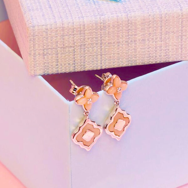 Ruby Whisper 18K Gold – Floral Stud Earrings
