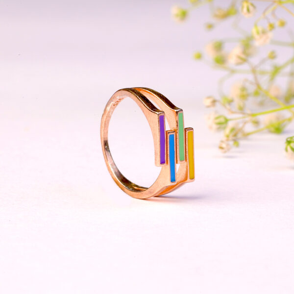 Modern Prism Rose Silver Ring