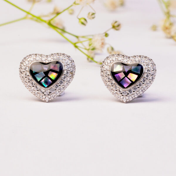 Black Heart Elegance Chain Set - Image 5