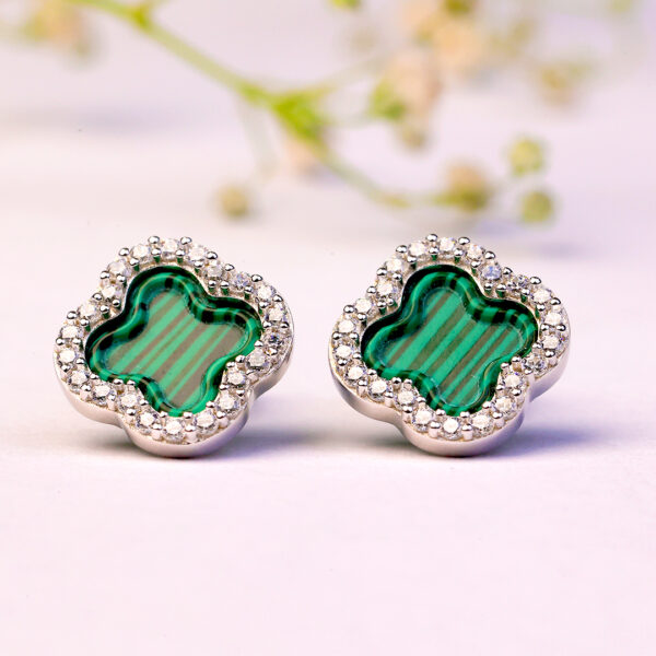 92.5 Silver clover elegance necklace with green stone and zircon accents - Image 5