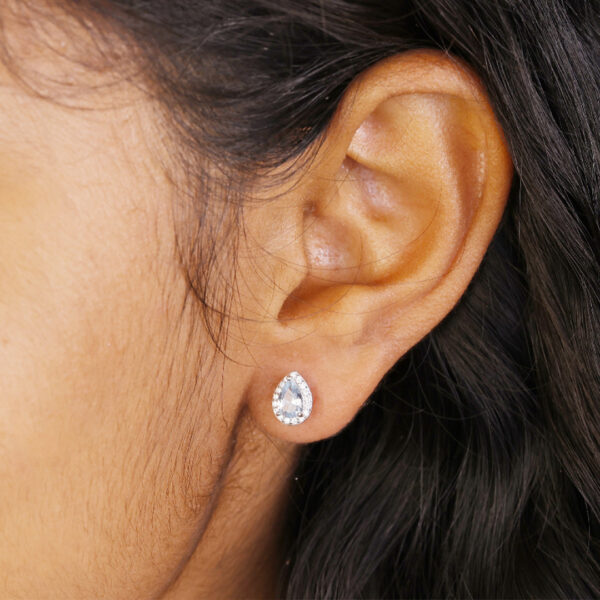 92.5 Silver Teardrop Pendant set with matching earrings surrounded by zircon stones - Image 7