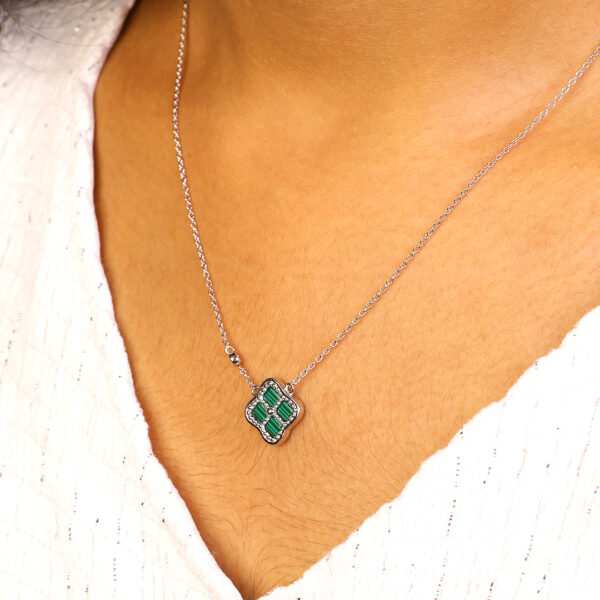 92.5 Silver clover elegance necklace with green stone and zircon accents - Image 4