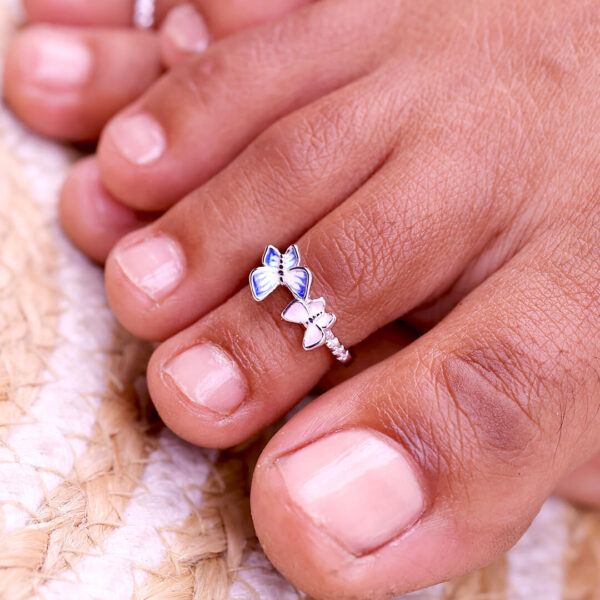 Twin Butterflies Toe Ring - Image 3
