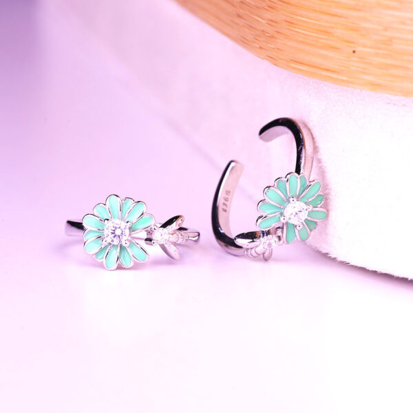 Mint Blossom 92.5 Silver Toe Ring - Image 2