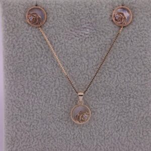 Golden Bloom Pendant Set